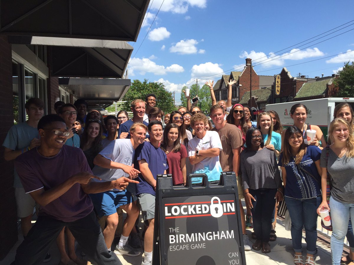 sphs_forensics's tweet photo. @SpainPark Great job by our forensic science students at @lockedinbhm #spainparkproud https://t.co/x1CJ3PqxJ3