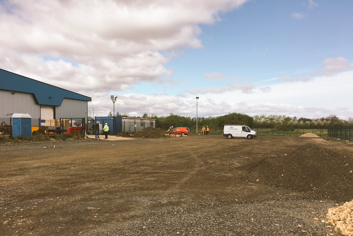 propipeltd's tweet photo. Laying out for factory 4 #propipe #pipelinepigs #madeinbritainhour #madeinbritain https://t.co/gVKXXOCGTh