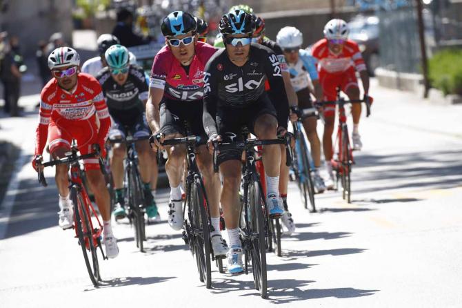 The heads of state (11 riders) climbed Monte Bondone (14,3 km@7,0%) in 38 min 15 sec, avg speed 22.43 km/h. Around 5,8-5,9 w/kg. #tota