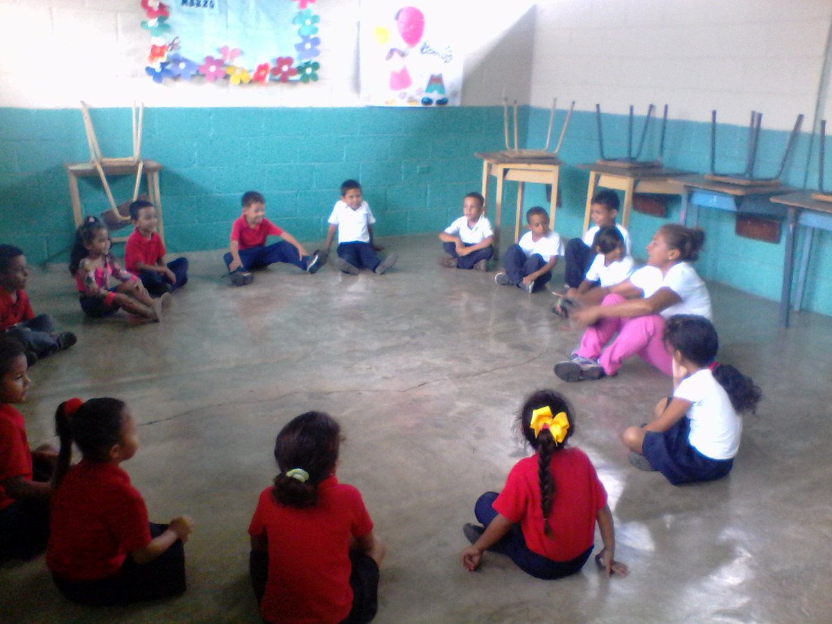ApisaEsc's tweet photo. Actividades en el marco de la celebración de la semana de Educación Especial. https://t.co/6HJZbAKHQc