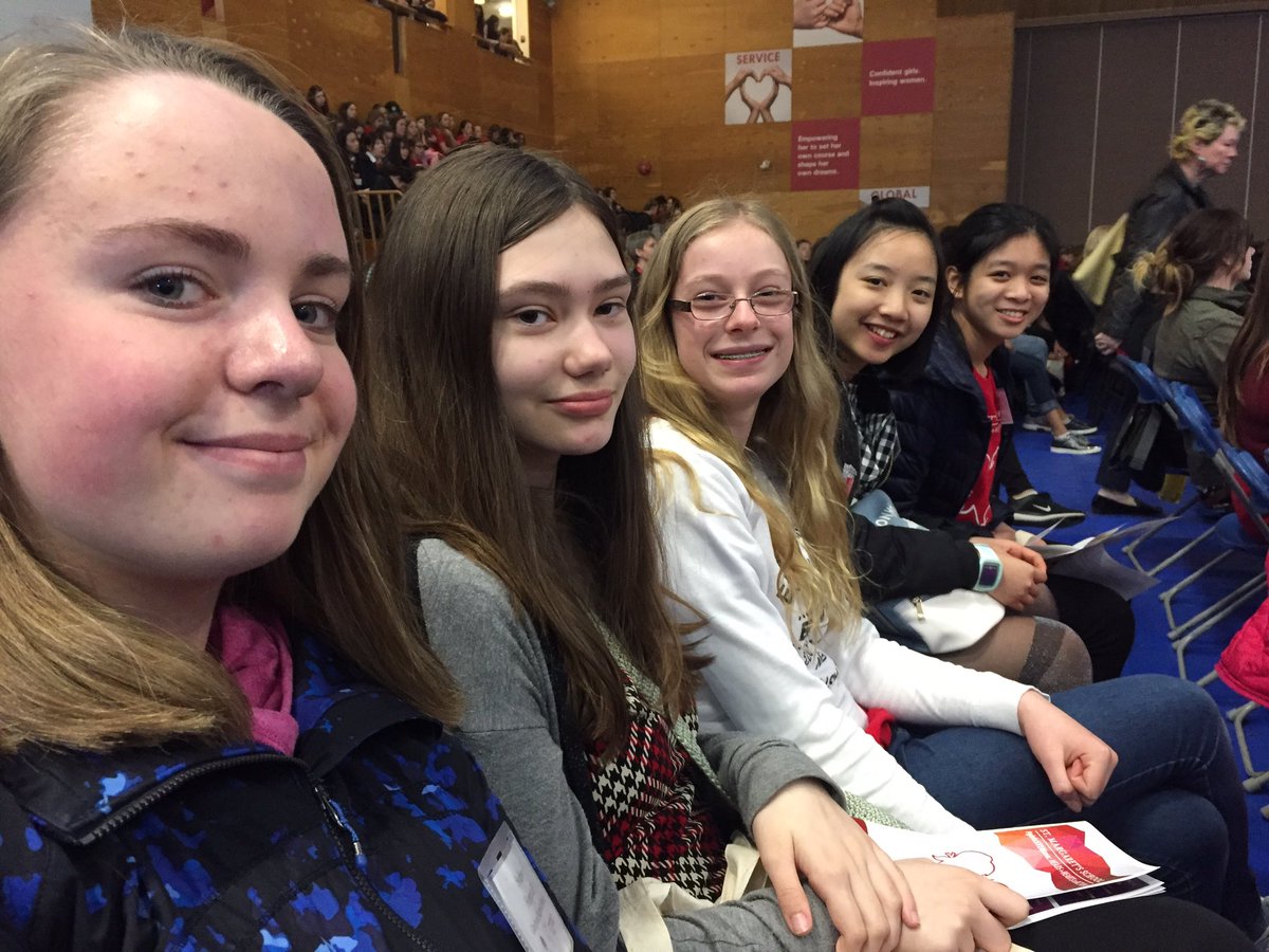 AnnieVallance's tweet photo. Getting ready for a PechaKucha presentation at #girlsSTEMcon @glenlyonnorfolk https://t.co/9spIjRHMGM