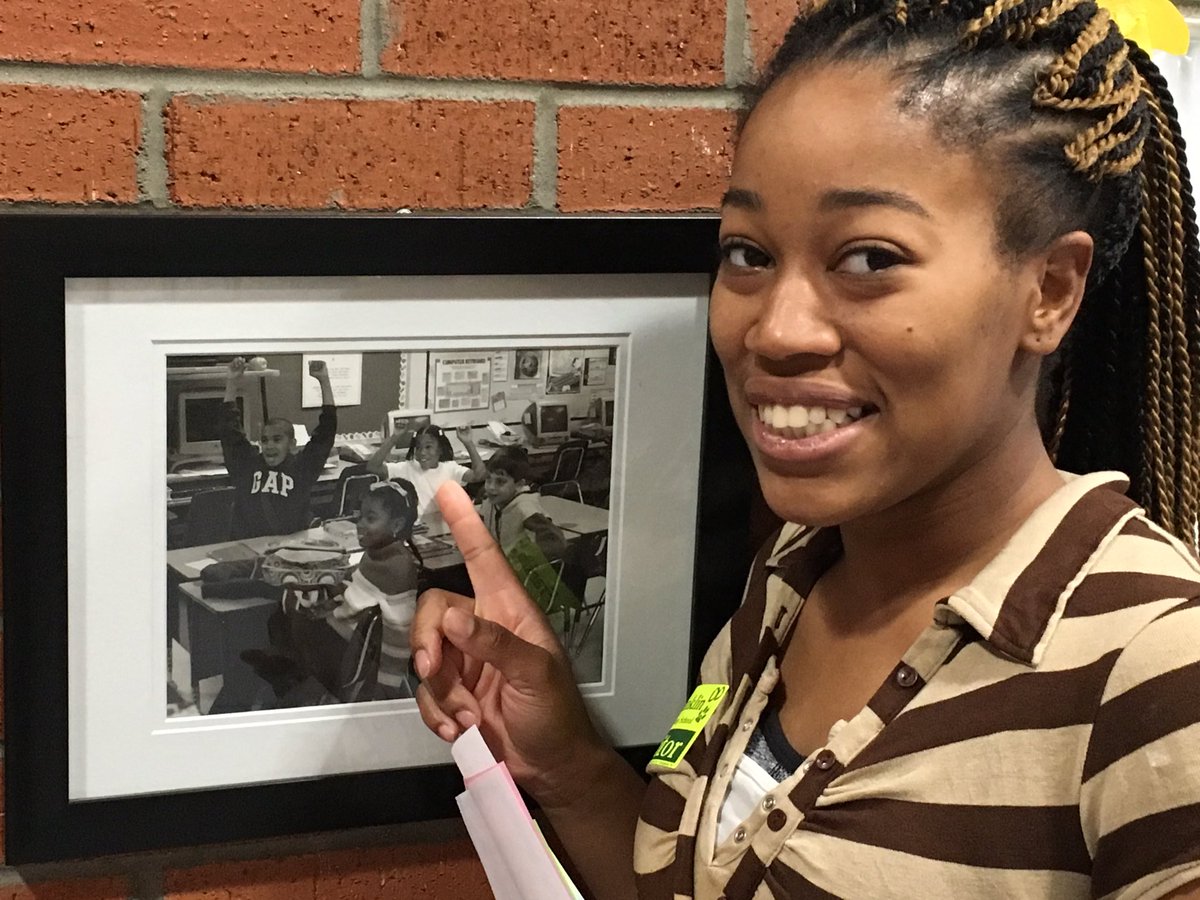 fssdFES's tweet photo. FES Kindergarten round-up tour has one mom going down memory lane. As she finds a picture of herself hanging on the wall. https://t.co/YaW4gvw7oB