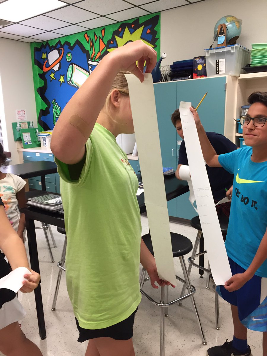 ThatSciLady's tweet photo. @HESRegalEagle 5th gr make mind blowing models to demo the vastness of solar system! #wildaboutscience #gcisdsci #EarthDay https://t.co/V6iN7h7iC9
