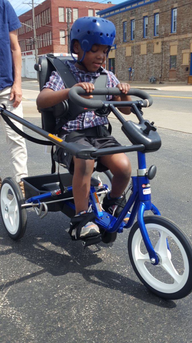 VarietyKids's tweet photo. Variety's "My Bike" Program made it possible for him & hundreds more to receive their own bike, & simply be a kid. #varietykids #mybike https://t.co/S6TvhH2u5x