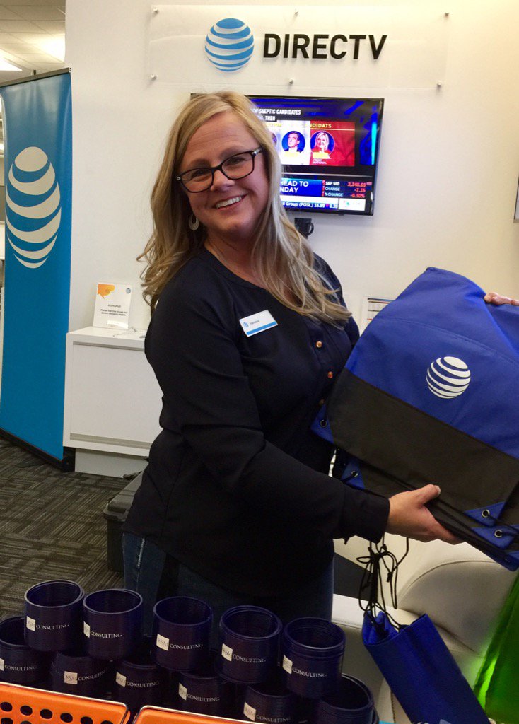 TamaraRaderIN's tweet photo. Getting ready for #IoTCivicHack AT&T @Vanessa_Cretsi @ATTIndiana #launchfishers Can't wait! #attemployee https://t.co/cydUjgGY13