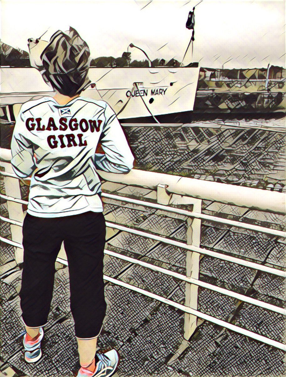 SpeedyStrider's tweet photo. Running on the Clydeside #risetothechallenge #forthegirl #WhySportMatters #runglasgow #runningforfun https://t.co/FUiy0ts1Px