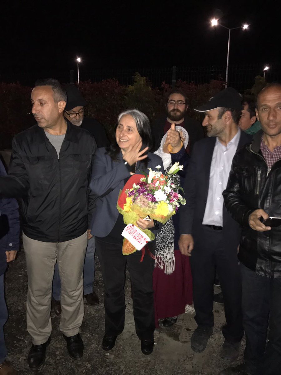 dempartistanbul's tweet photo. Vekillerimiz Meral  Danış Beştaş ve Nursel Aydoğan özgürlüklerine kavuştu... https://t.co/4LHwJLAbi1