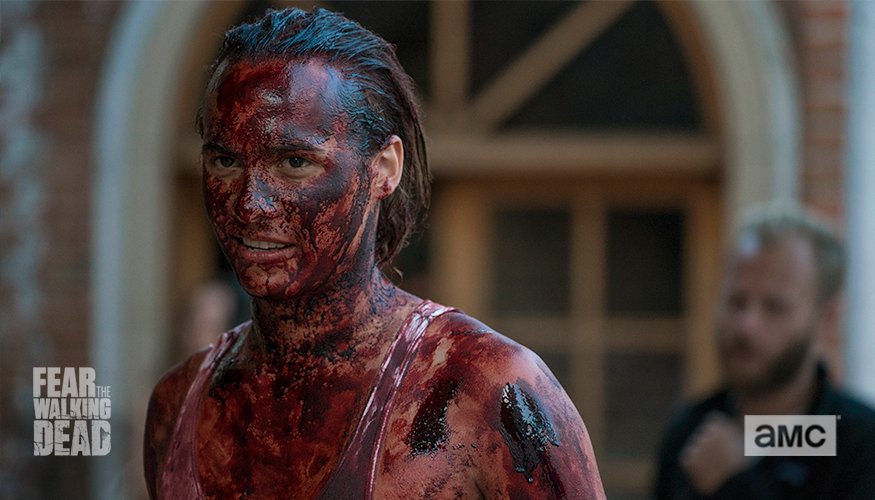 It\s a bloody good day for Frank Dillane! Happy birthday! 