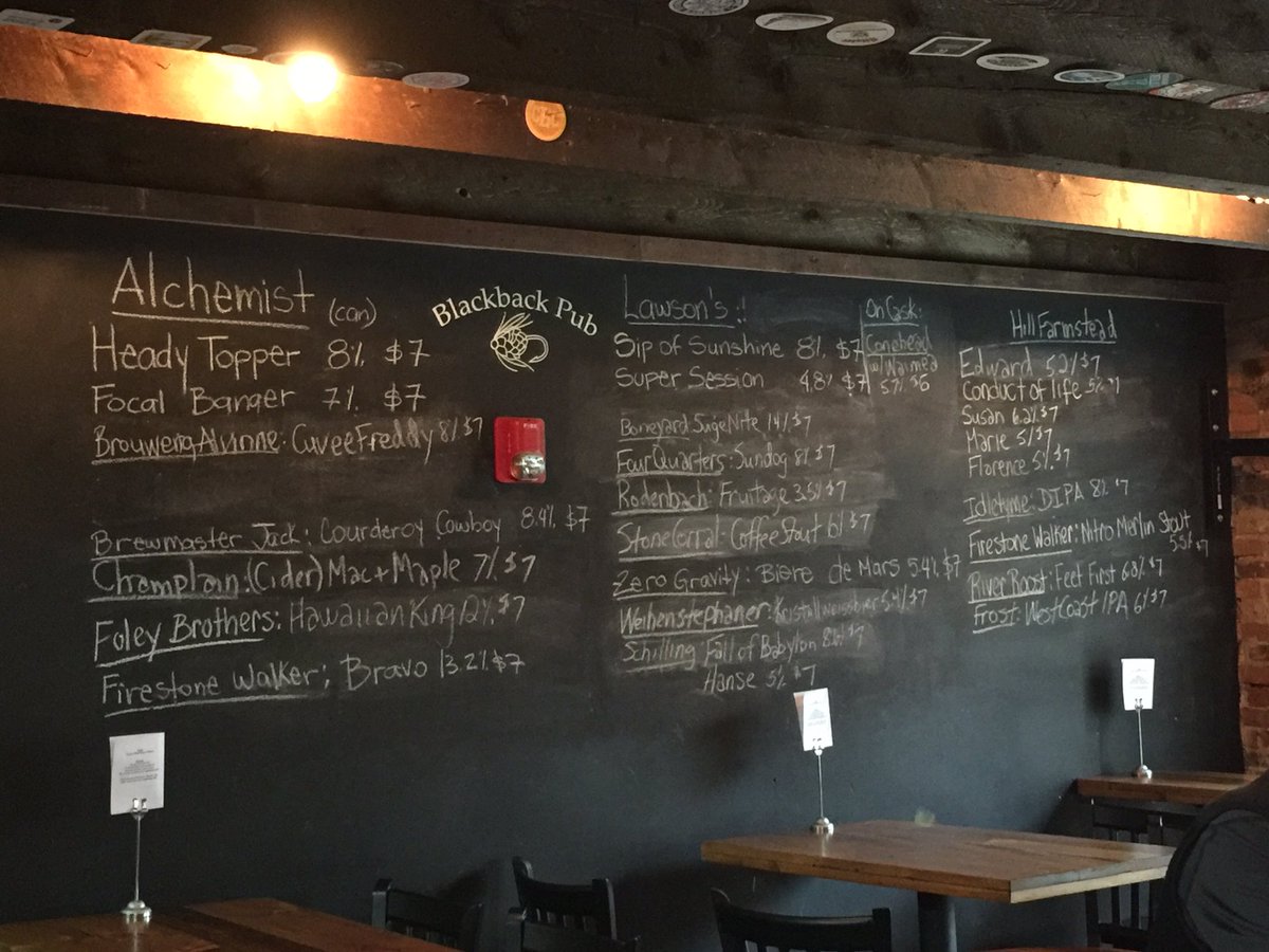 drjim34's tweet photo. At Best Bar in VT @blackbackpub #drinklocal #waterburyvt https://t.co/mLvLOA5j2q