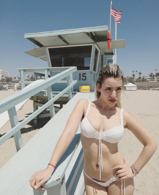 Watch Marcela Moss's leaked NSFW photo on TwXstars