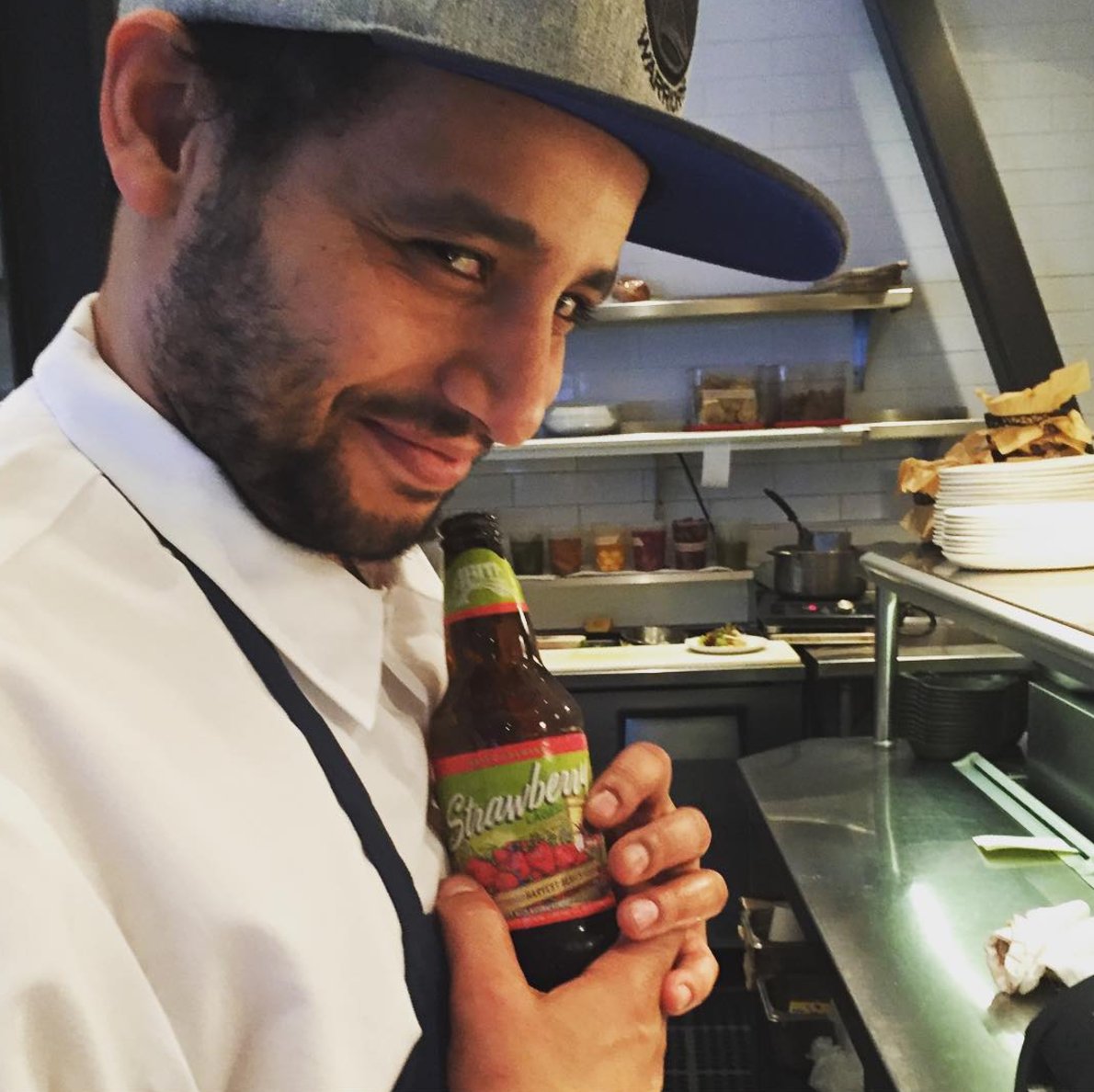 BoxingRoomSF's tweet image. He ain't sharing. #AbitaStrawberry is now available by the bottle! #yourewelcome #friYAY #comeandgetit #boxingroomsf