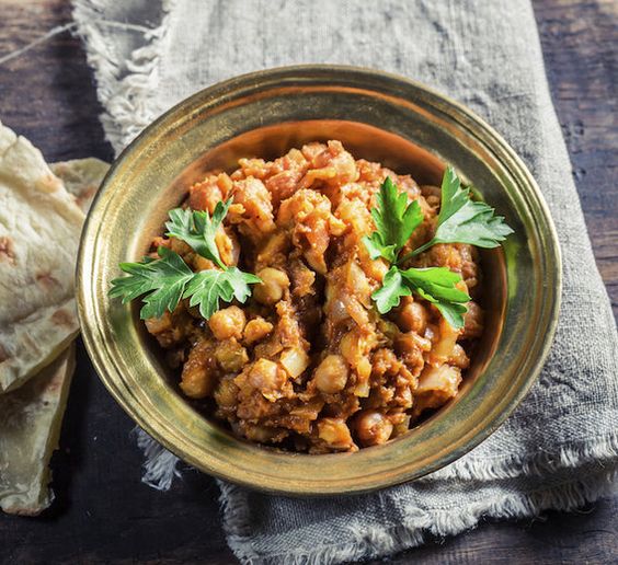 mindbodygreen's tweet image. The Surprising Superfood No One Talks About: A Cardiologist Explains by @drjkahn ow.ly/BlRs30aFIWf