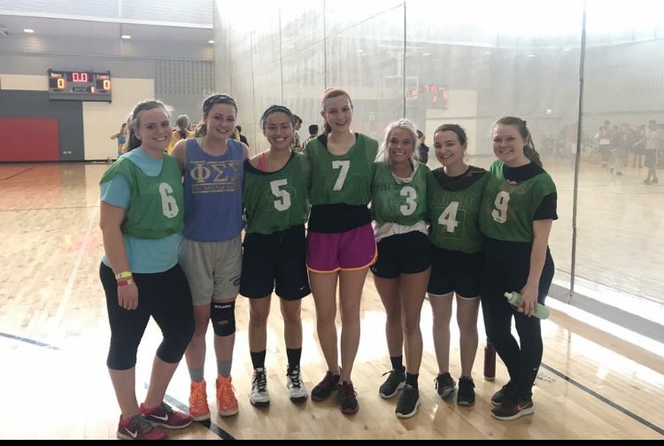 PhiSig_UIC's tweet photo. Today's indoor events were a success! The girls got first in volleyball and second in dodgeball &amp; basketball! #GreenTeam #GreekWeek🎉 https://t.co/izbEQKiIkI