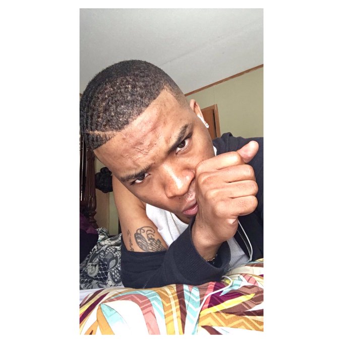 Watch 👑Jus Larry's leaked NSFW photo on TwXstars