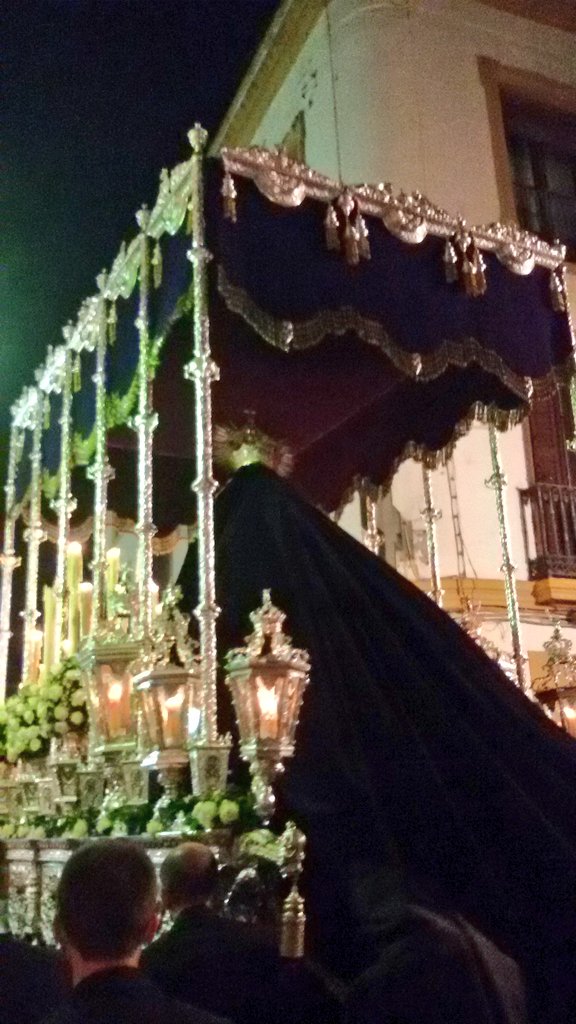 La Virgen de la Concepción llegando a la Plaza de la Almagra <a href="/CEsparto/">Cinturón de Esparto</a> <a href="/PortalCofrade/">Semana Santa Córdoba</a> <a href="/SemanaSCordoba/">Semana Santa Córdoba</a> <a href="/CordNazarena/">Córdoba Nazarena</a> <a href="/CirineoCordoba/">El Cirineo Córdoba</a>
