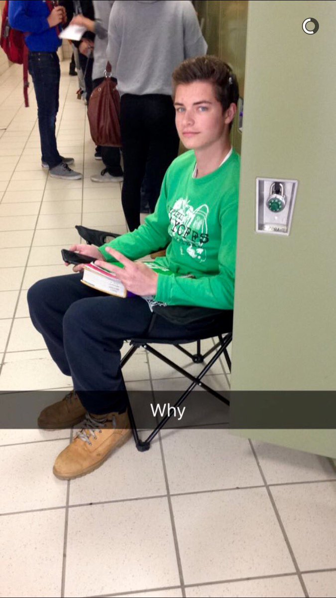 JacobMacula's tweet image. Back when my biggest worry was whether or not I had enough time to sit in my lawn chair in between classes