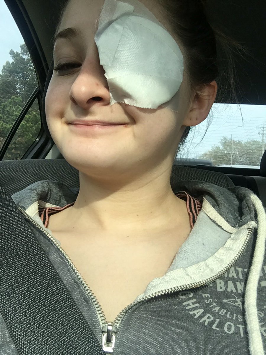 Emilyfox425's tweet photo. Be careful kids, champagne corks can be dangerous https://t.co/UrlrLJGMyn