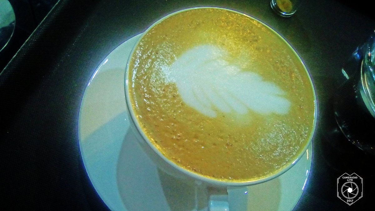 WalterKaulitz93's tweet photo. #Capuchinos #ArtLatte #Rossetta #TardeDeCafe #LaStrega #TeaYCoffee #HaciendaSantaBarbara https://t.co/kNxvGtTgrn
