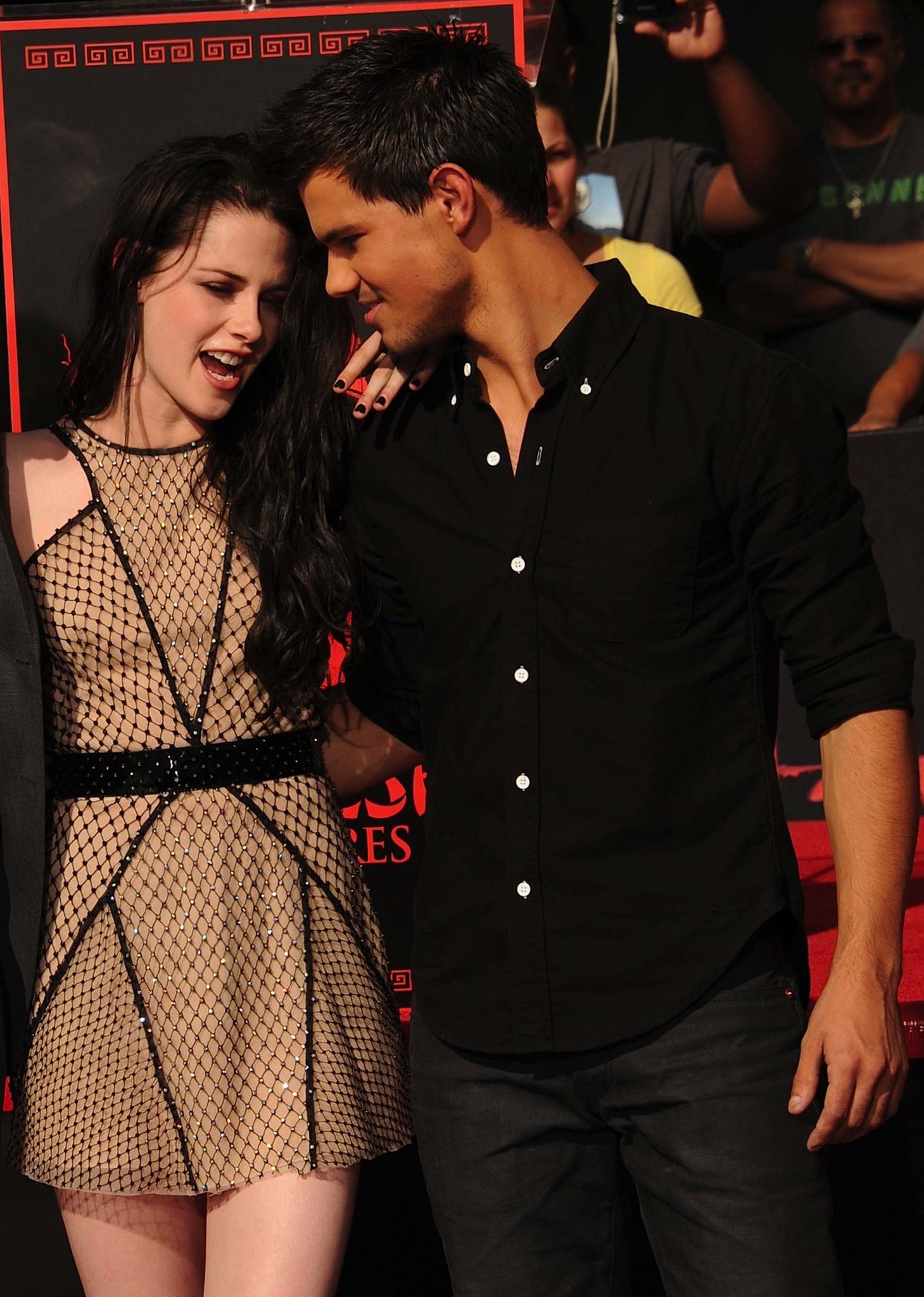 E hoje é o dia da RAINHA e MELHOR AMIGA do Taylor Lautner
Happy Birthday Kristen Stewart  