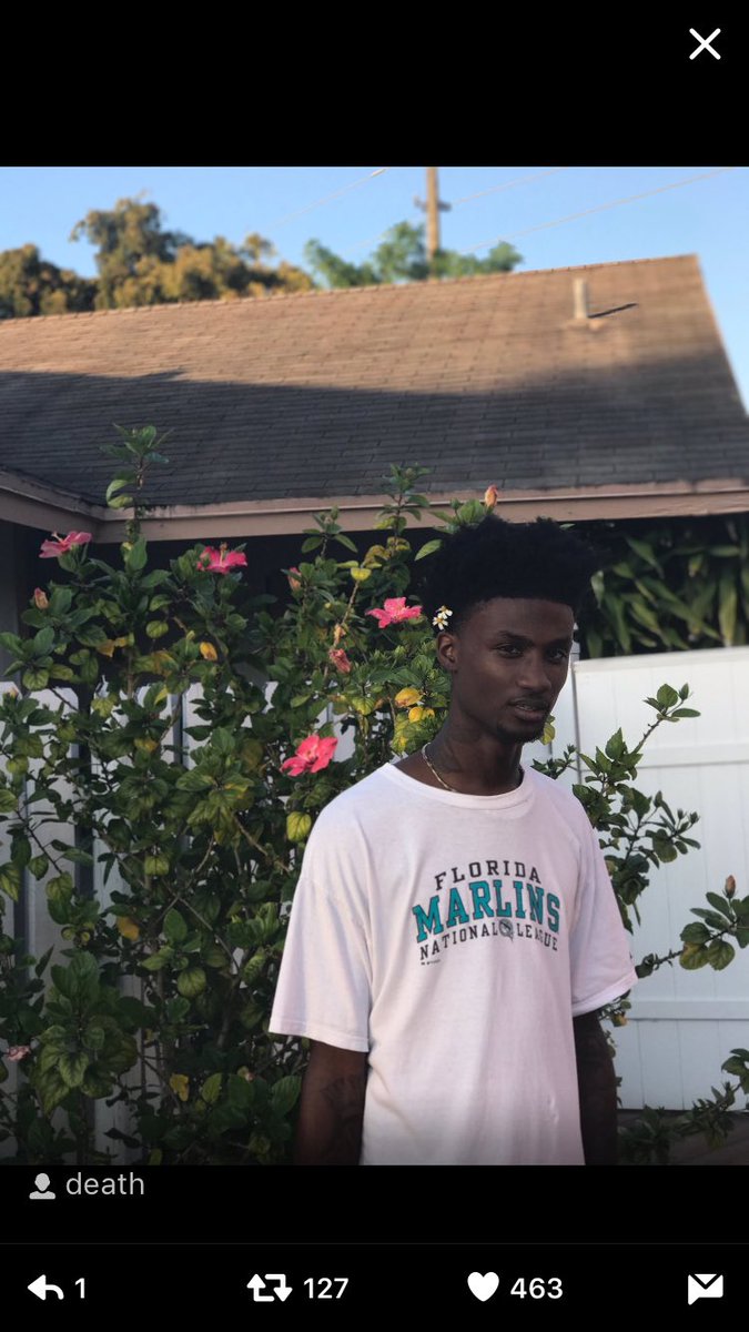 nayeway's tweet image. Okay i never been twitter viral before, but come on y'all help a sis out pls