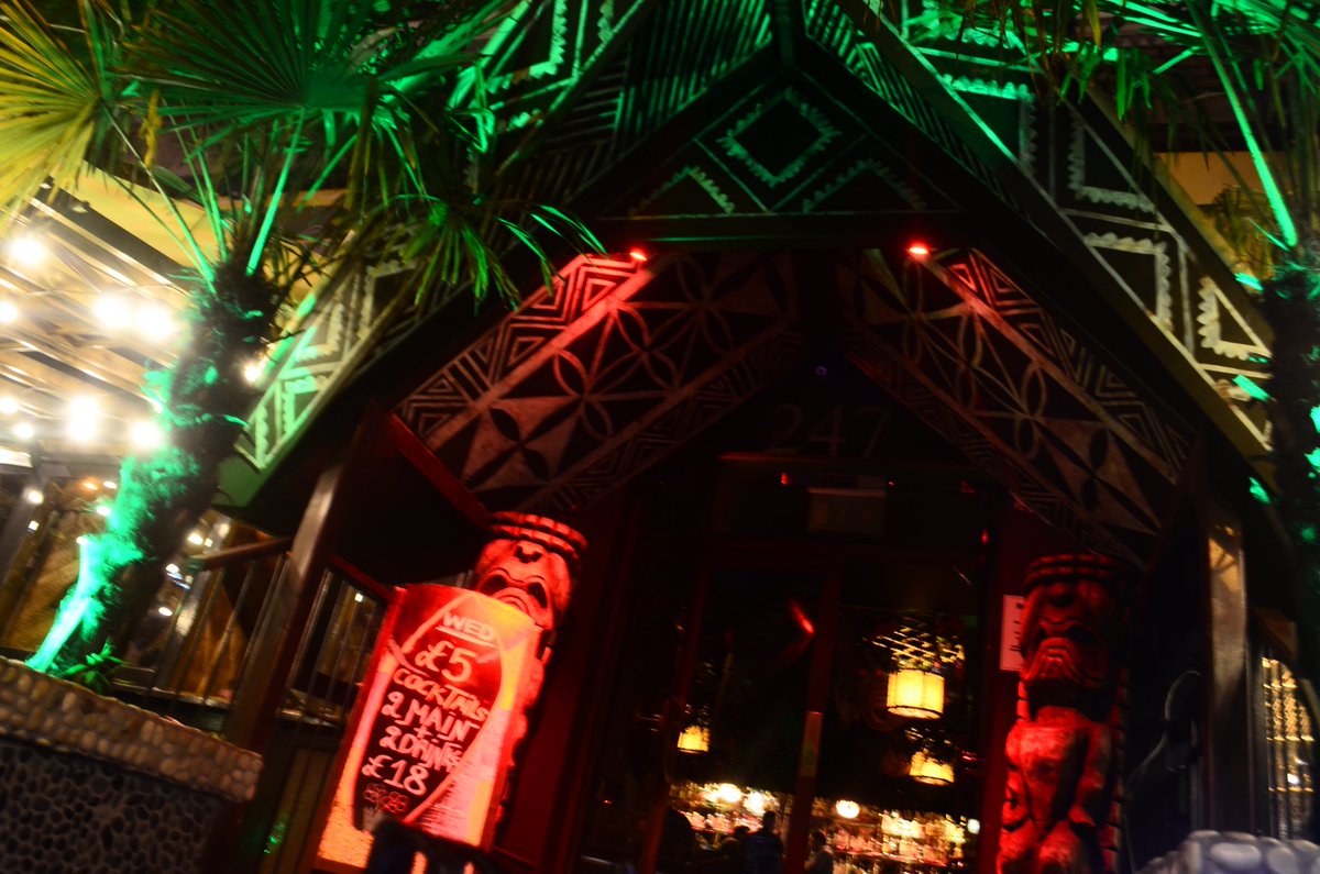 sugarcanelondon's tweet photo. It's the Easter long wkd ahead! #Tikibar hours next Sunday are (5pm until 2am)! Pop in for sunshine #cocktails! #claphambar #easterbreak https://t.co/Yyvy7UZTUw