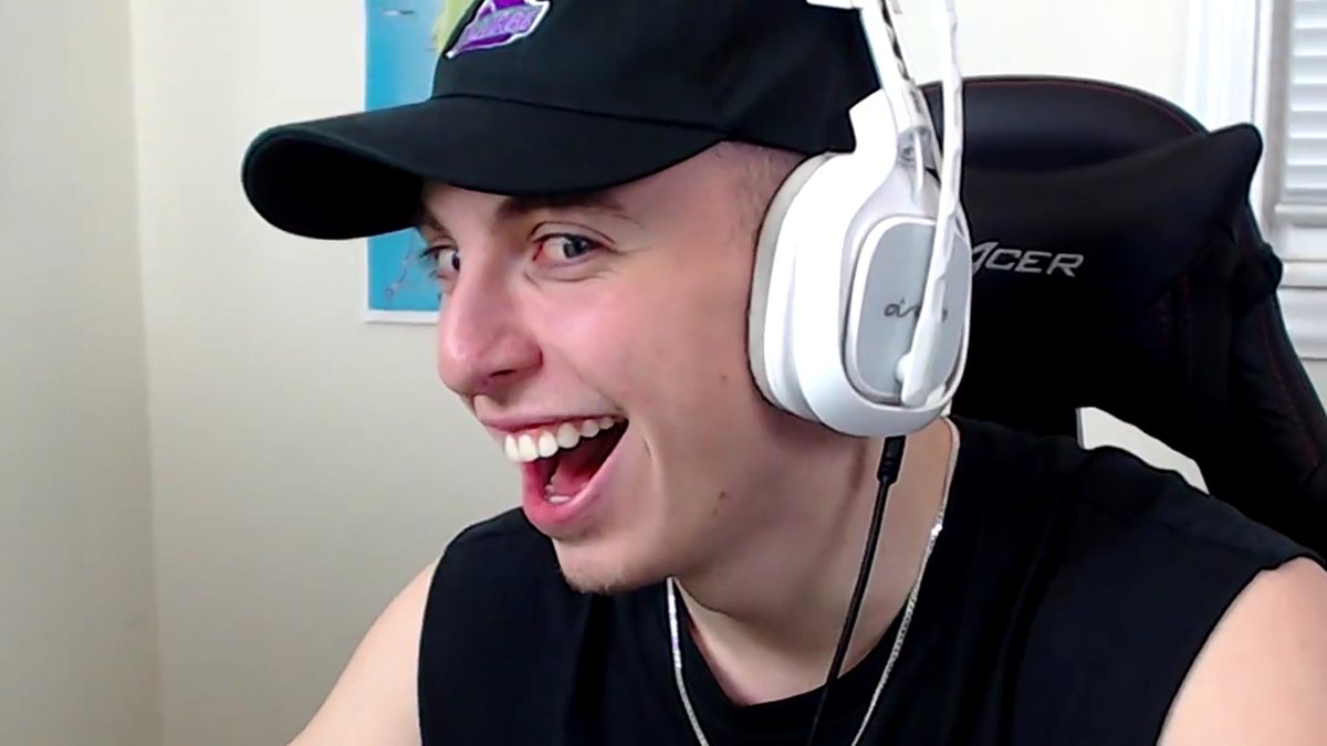 TheRealCasperHD's tweet photo. Whenever you're feeling down just look at this screenshot of @Tenser . https://t.co/VuT7i6olKA