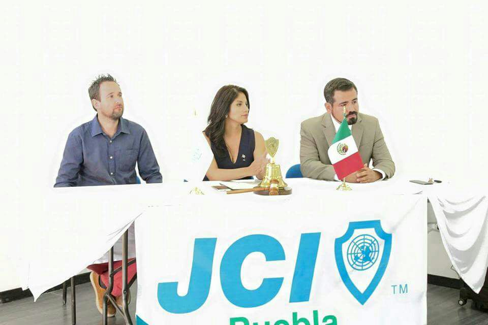 JCIMEXICO's tweet photo. @PueblaJci recibió a @MarceloDuarteUY JCI Uruguay, quién dio la Conferencia "Validación de Ideas de Negocio" a jóvenes poblanos.
#IAmJCI https://t.co/NKzlls7ff5