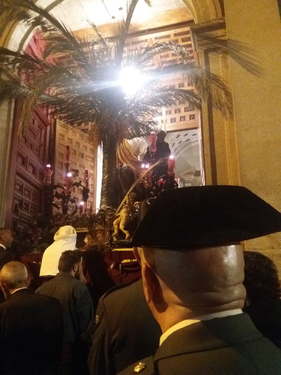 sebas_alcazar89's tweet photo. Vaya paseo por Madrid de @BorriquitaMadri a los sones de @bandarescatado . Mil Gracias por el trato recibido #suenarescatado https://t.co/7lEyUXGdgw