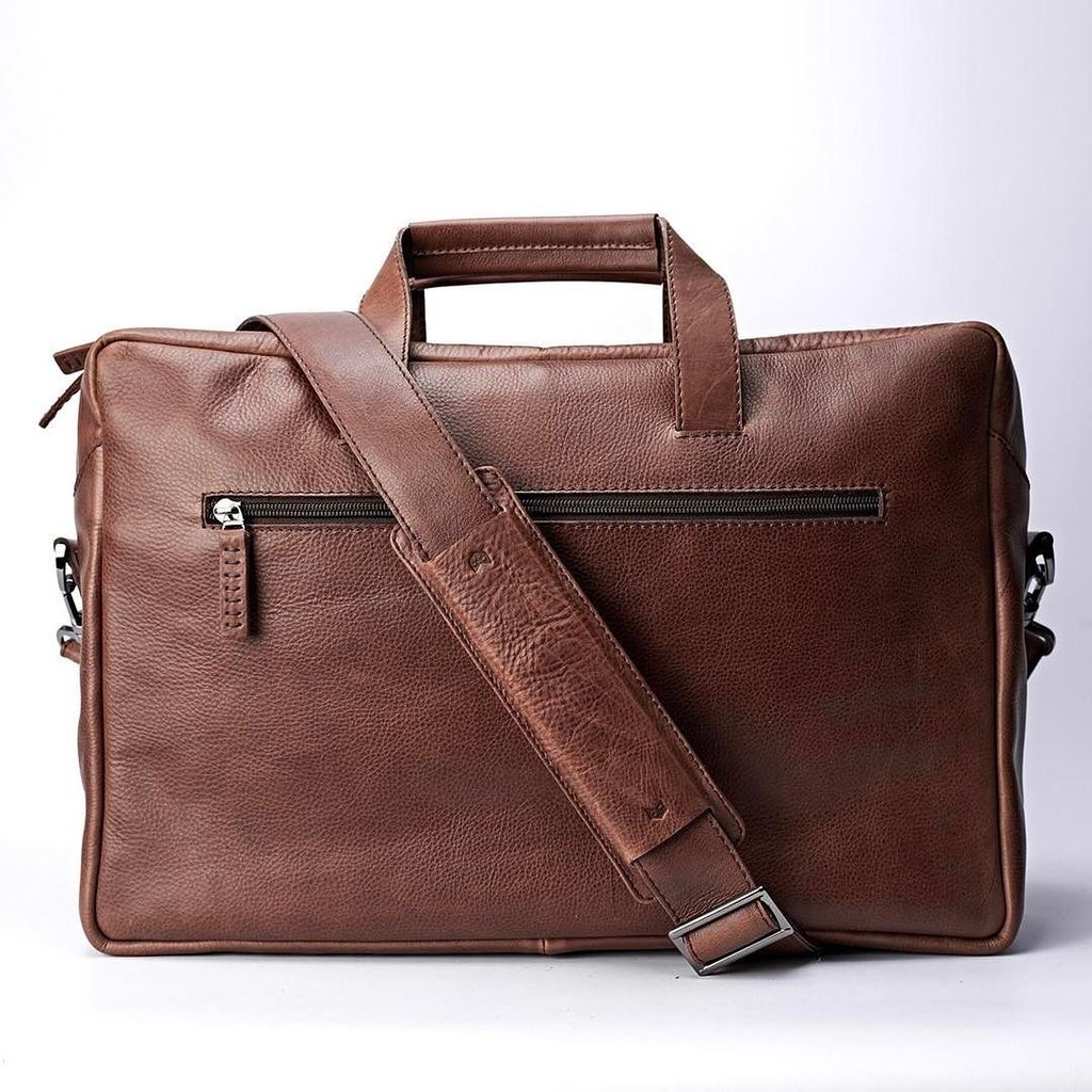 CapraLeather's tweet photo. Go for it. ⠀
.⠀
.⠀
.⠀
.⠀
.⠀
.⠀
.⠀
.⠀
.⠀
.⠀
.⠀
⠀
#mycapra #capraleather #handmade #dufflebag #leathercraft #handcra… https://t.co/WXtZy4oqbf https://t.co/Ye6nE4ZtxX