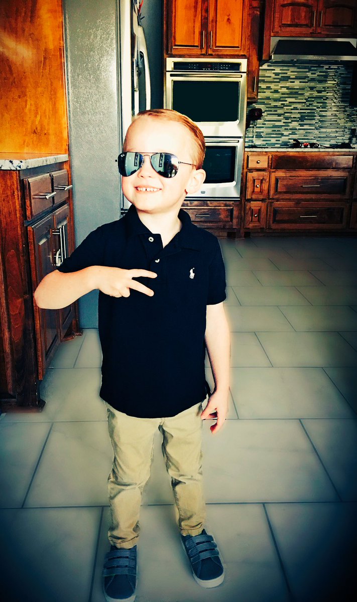 JWinn007's tweet photo. My @RalphLauren #Polo fresh, @ray_ban wearin' 4 year old. #partner #HudTheStud #BabyBoy #StylinAndProfilin #LadyKiller #PoloFresh #EveryDay https://t.co/gsEKELpJhF