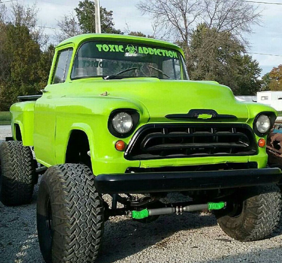 THROWBACKTRUCKS tweet picture