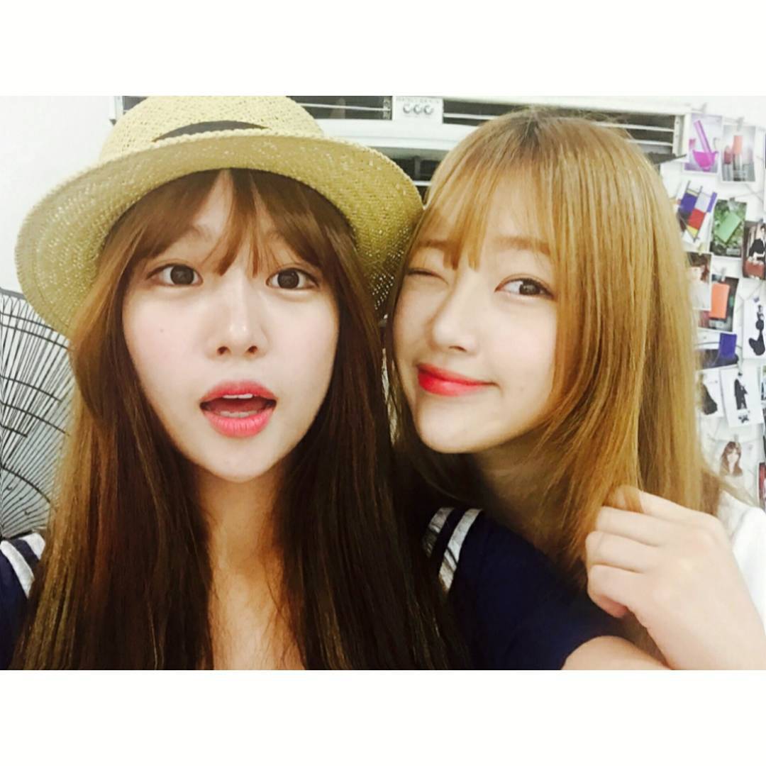 Min Yejin Intl On Twitter Yejin And Yang Yoojin Were Gfriend Original Members And Were Supposed To Debut With Gfriend 민예진 Yejin 양유진 Yisoo Heart Twitter