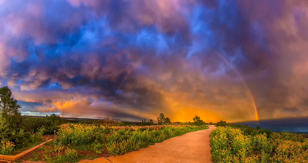 Colorado Springs, Colorado | Photography by ©Joe Randall