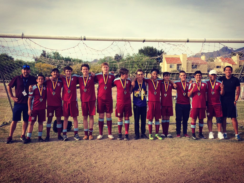 soccerlover_FCB's tweet photo. We can accomplish anything with pride, heart, and team effort. Getting the gold is always a good feeling!🙏🔥🤙🏻🥇#scoredagoal #4assists https://t.co/xGuf8GTMoB