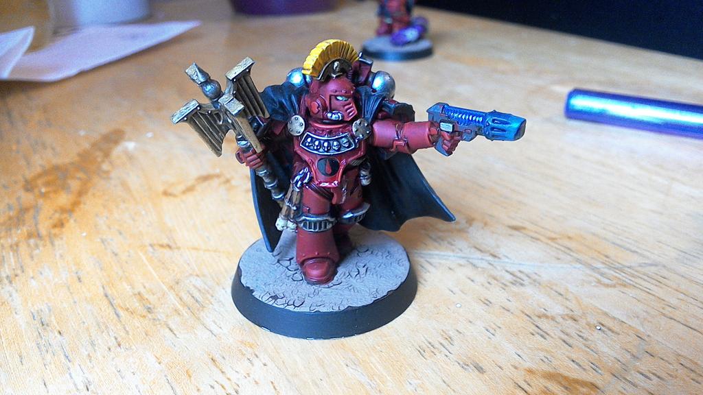 Portas30k's tweet image. Blood Angel Praetor and chaplain finished #PaintingWarhammer #Warmongers #miniaturemonday #bloodangels