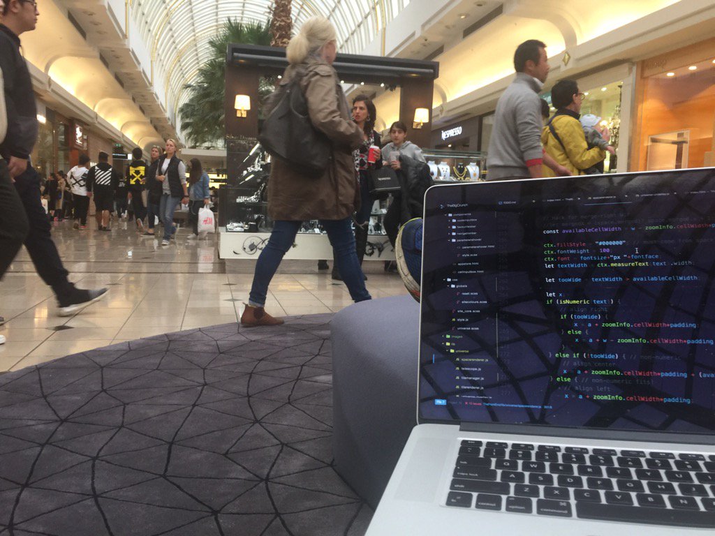 simonraikallen's tweet image. #CafeCoding at Chaddy today! Lots of different spots to get inspiration.