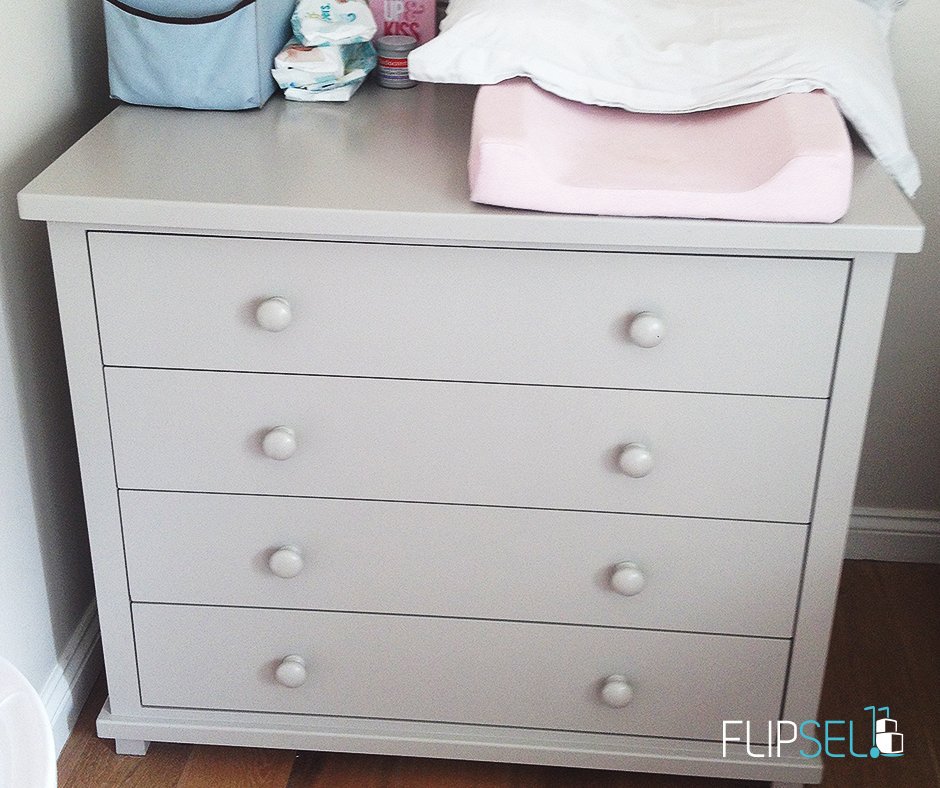 FlipSellSA's tweet photo. Running out of space in your nursery? These draws that double up as a compactum is the perfect solution: https://t.co/JRi6DI22kF #FlipSell https://t.co/ED41VTgPJc