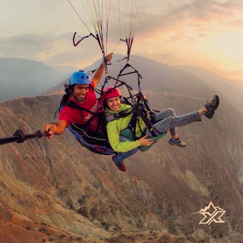 Q' NADIE CORTE tus alas,TU ERES quien dice lo ALTO q' quieres VOLAR!
contactos:04149151171|04147155344 o síguenos en instagram@ciudadextrema