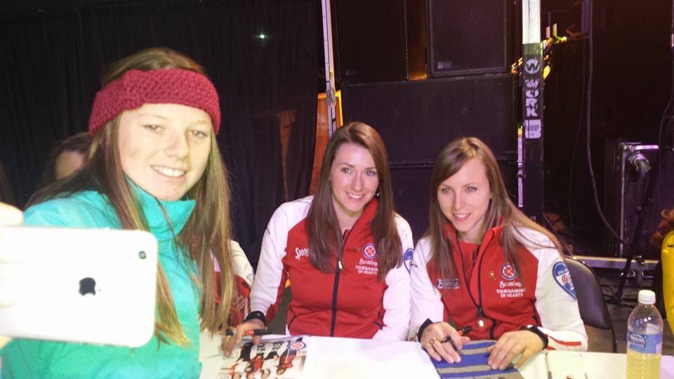 brookersmith4's tweet photo. Met @lweagle19 today!😊Just missing a picture with the mixed doubles champion @JoanneMCourtney! #worldchamps 🏅@TeamHoman https://t.co/VtEKOoXIBU