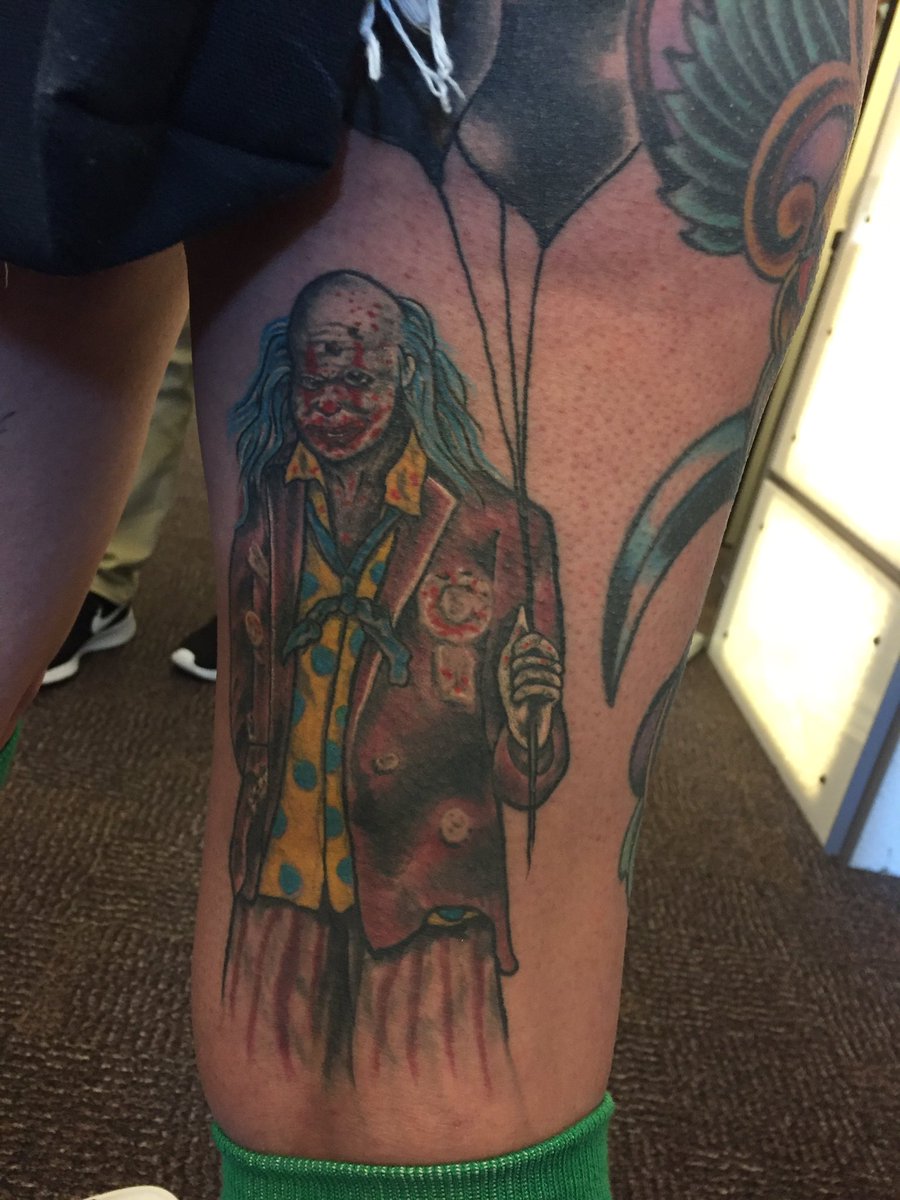 Horror Nights On Twitter This Was My Favorite From The Show A Fan Who Got A Tattoo Of Our Character Hollywood Harry Now That S Dedication Check This Out Eliroth Https T Co 7cf0myi74o