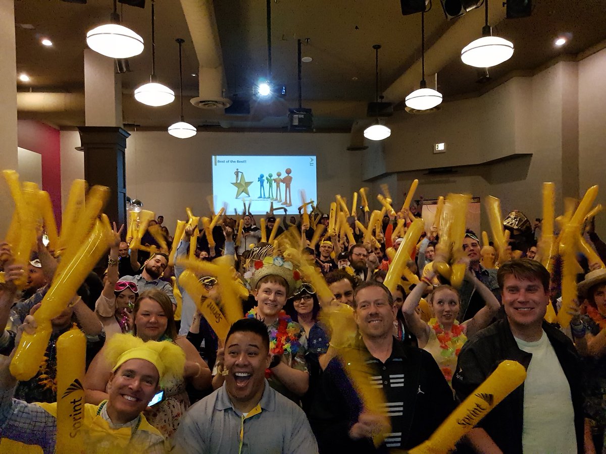 SamsungPartners's tweet photo. Amazing Sprint Recognition Event! We love working with this team 🤙👌 @mschwager3 @josecazares350 @littlemisscammy @GregPost11 https://t.co/juoPkoShEy