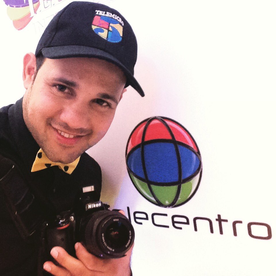 joeanivel's tweet photo. #fotografodelasestrellasjoe @Posandohd https://t.co/sTpRWe9KNh