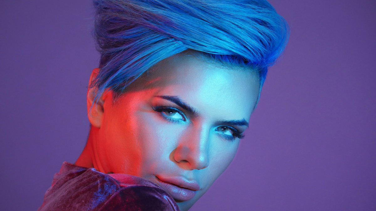 gabrielzamora's tweet image. ❤️💙