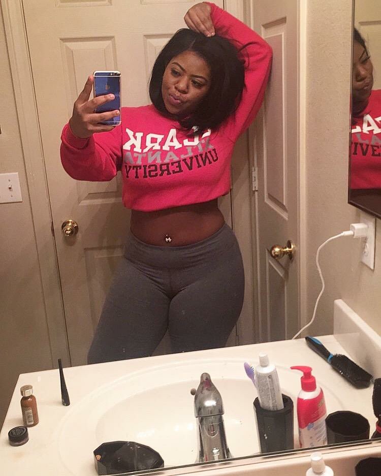 Sincerely_Jaida's tweet photo. I'm literally so disgusted 😂 and the second picture was my 15 birthday 🤦🏾♀️🤦🏾♀️🤦🏾♀️🤦🏾♀️🤦🏾♀️ #glochallenge https://t.co/QKQGjqa2KE