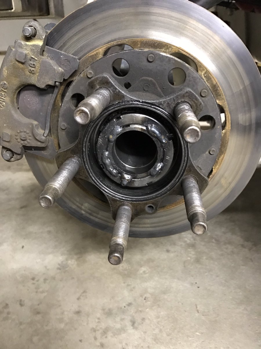 dixshock50's tweet photo. When welding is life. https://t.co/MFZEyOilsy
