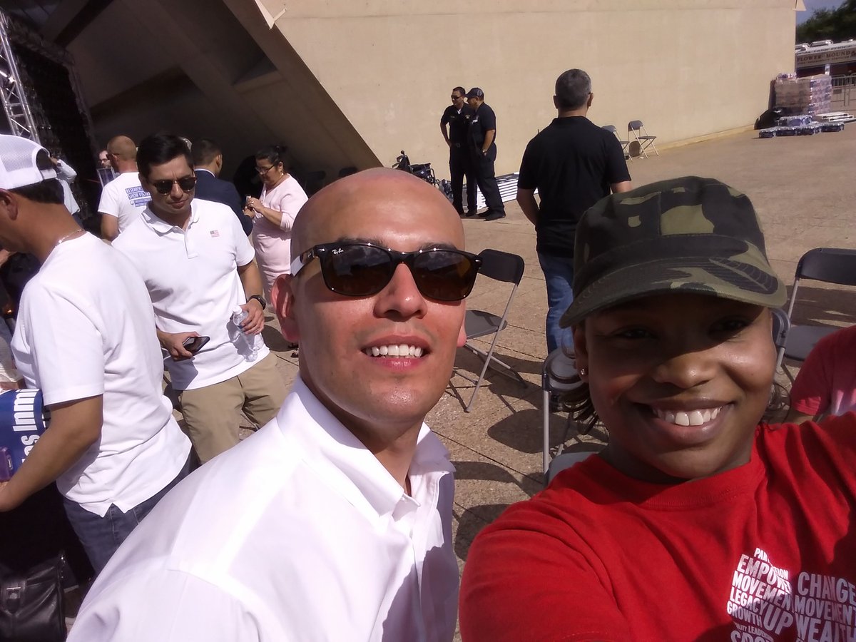 CandiceQuarles's tweet photo. Dallas ISD Trustee Miguel Solis &amp; DeSoto City Councilmember @CandiceQuarles @SolisforDISD #megamarch2017 #dallasmegamarch2017 https://t.co/8Yy88rbffq