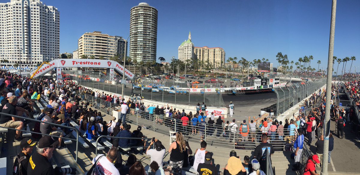 atechfab's tweet image. Panorama shot of iconic Long Beach surroundings at the 2017 @ToyotaGPLB