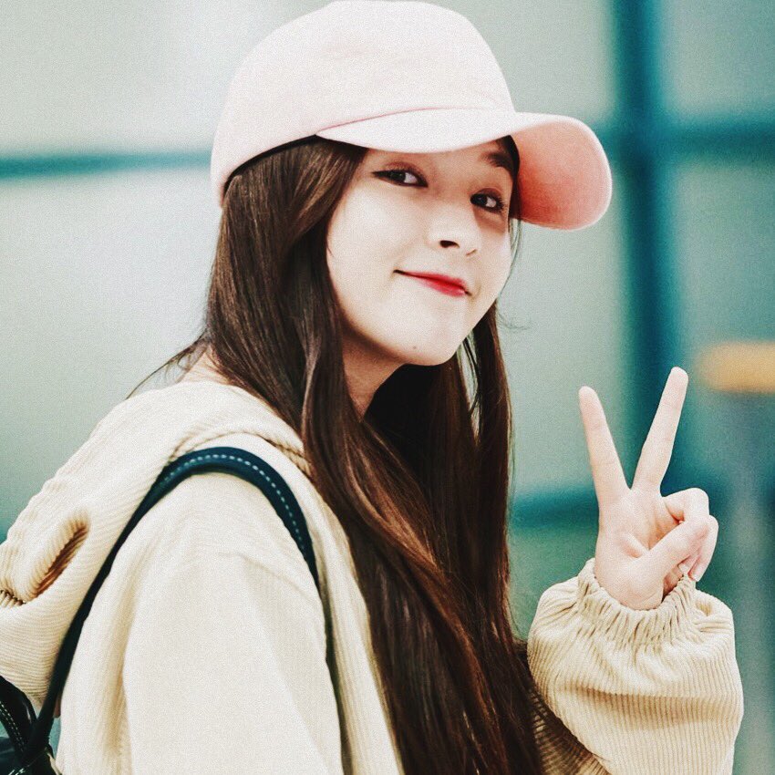 kiyowopack's tweet photo. ;            Nancy icons req by @beautiasf 

[ rt / fav if u use / save it !💙 ]

cr : summer ; kiyowopack. https://t.co/eiidShIRCc