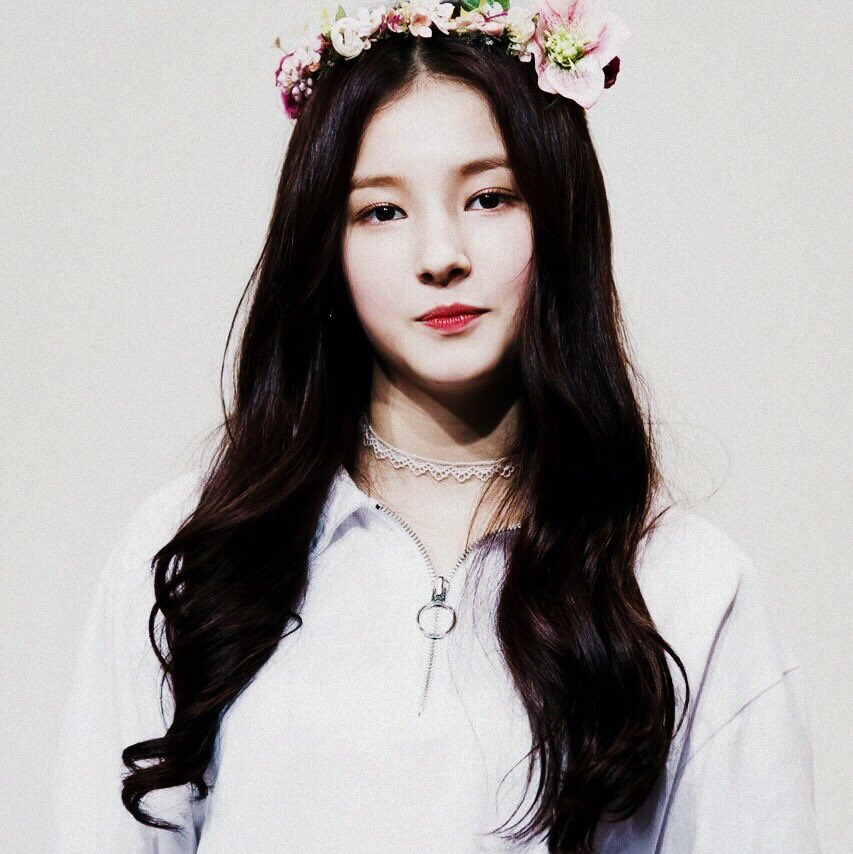 kiyowopack's tweet photo. ;            Nancy icons req by @beautiasf 

[ rt / fav if u use / save it !💙 ]

cr : summer ; kiyowopack. https://t.co/eiidShIRCc