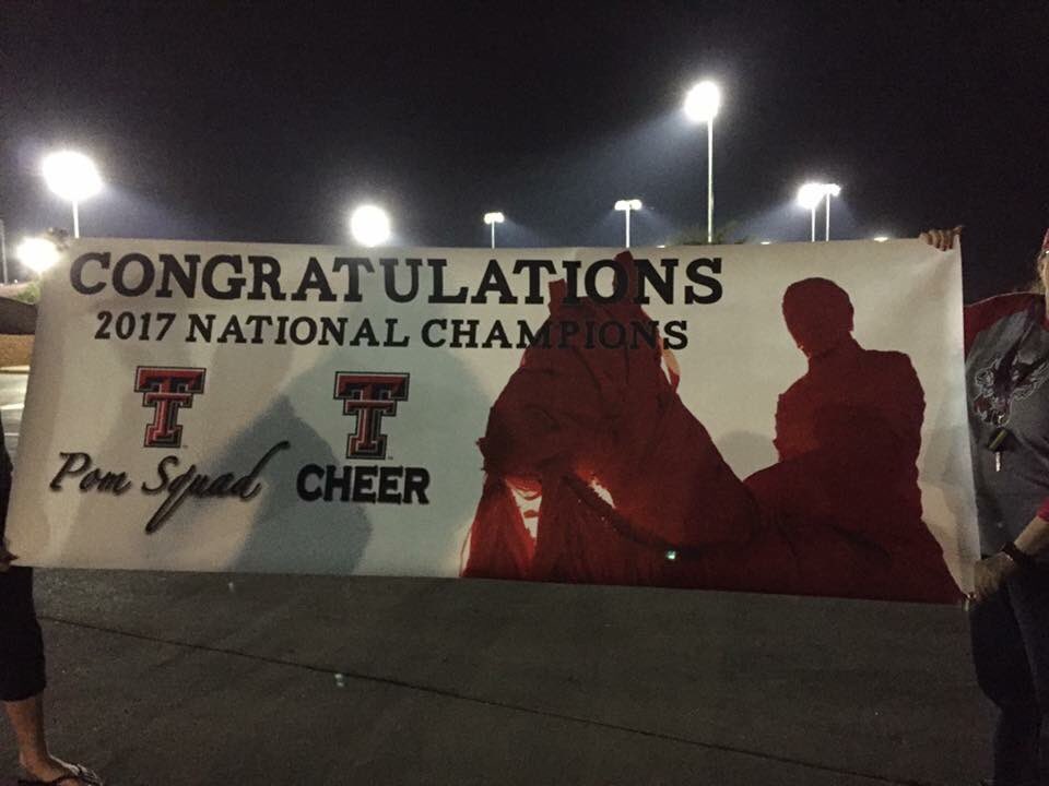 Special thanks to everyone who came our tonight to welcome us home! We appreciate your support so much! #GunsUP